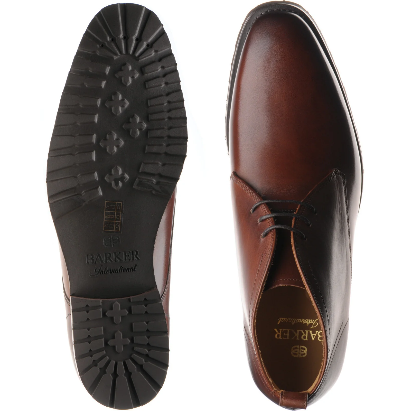 Barker Melksham mens rubber-soled Chukka boots in walnut calf (second) - Image 3