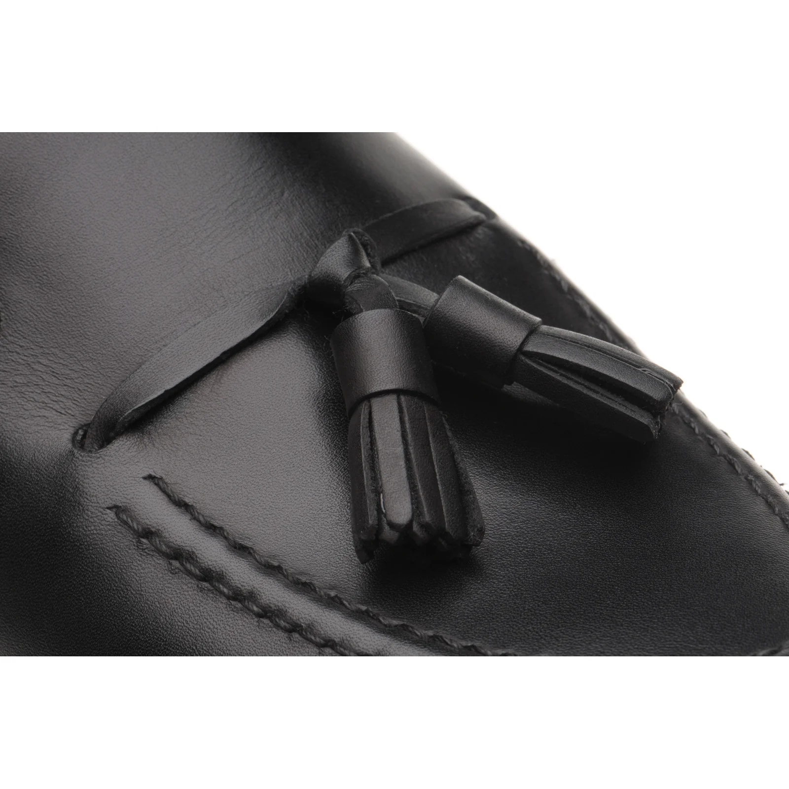 Herring Ascot II mens hybrid-soled tasselled loafers in black calf - Image 5