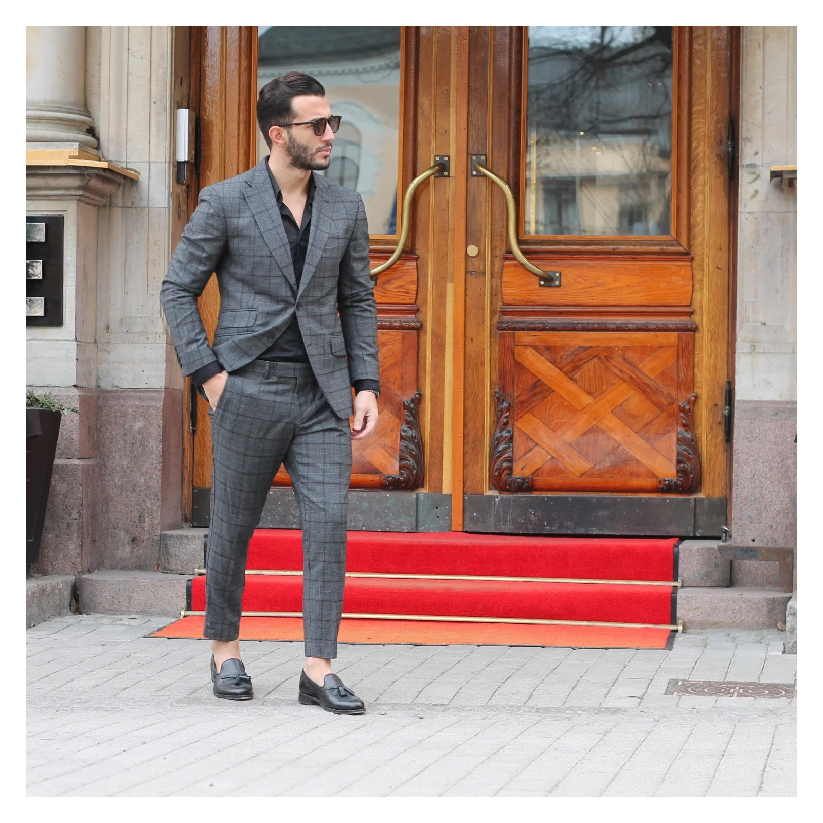 Herring Ascot II mens hybrid-soled tasselled loafers in black calf - Image 6