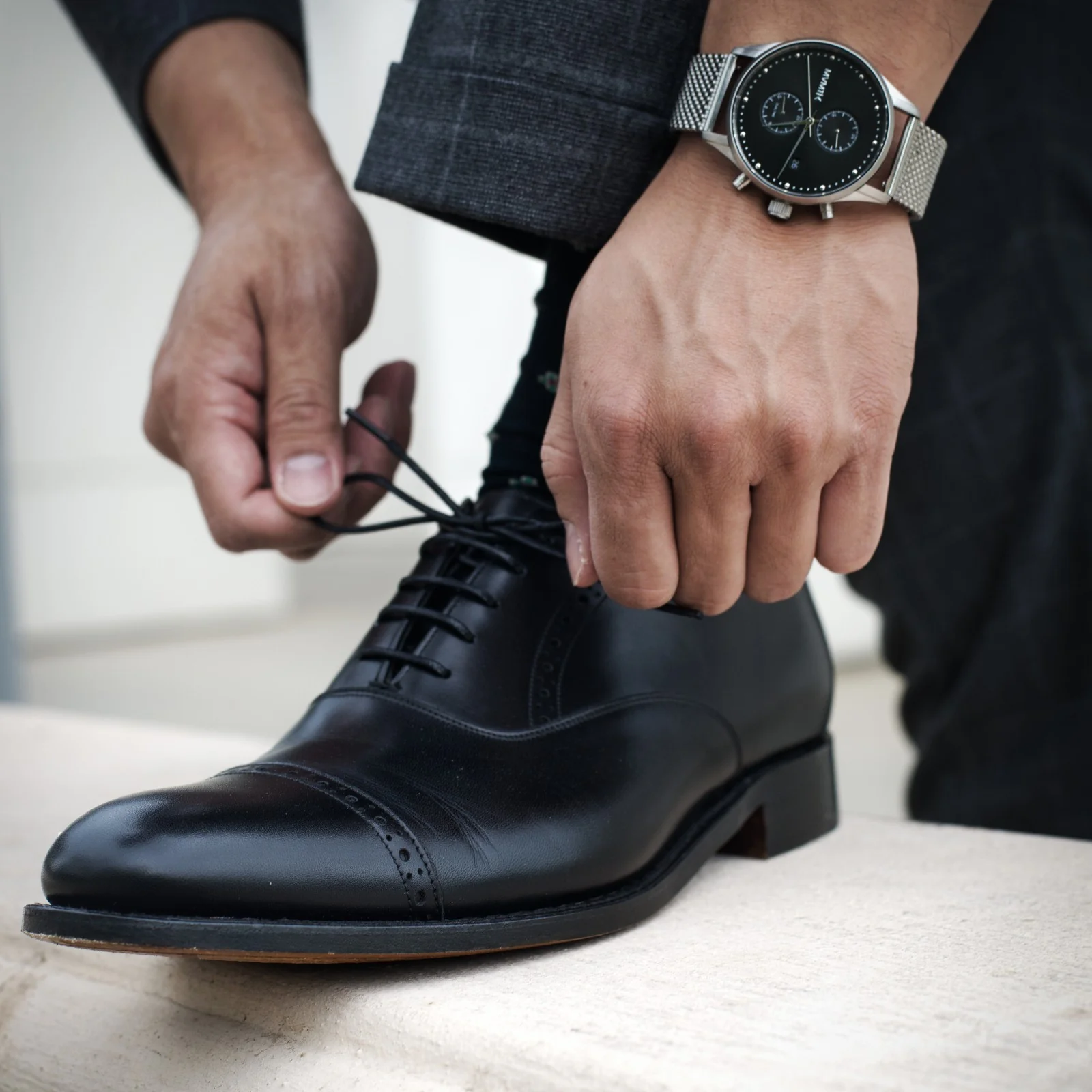 Herring Belgravia mens semi-brogues in black calf (second) - Image 6