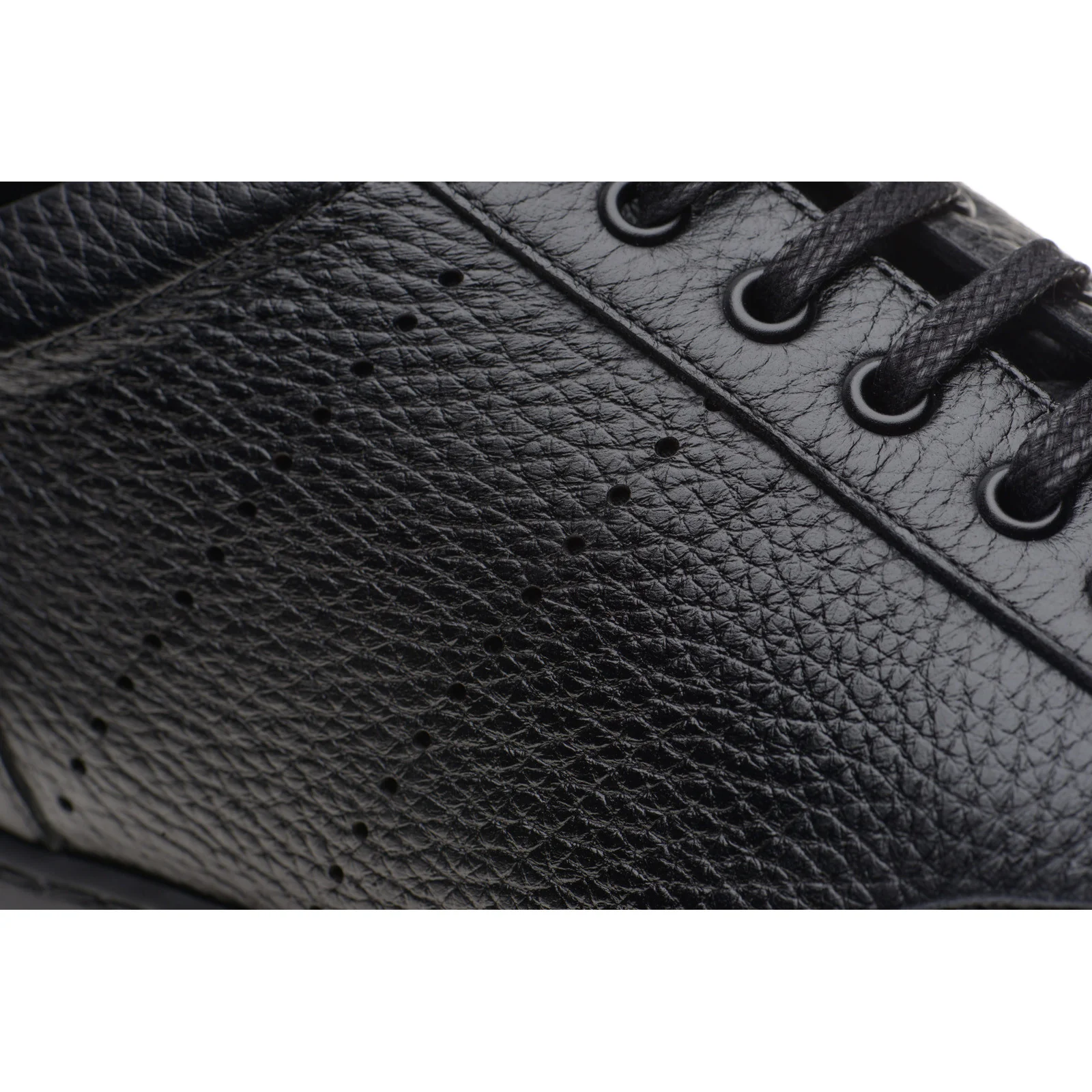 Herring Brendon mens rubber-soled trainers in black grain - Image 5