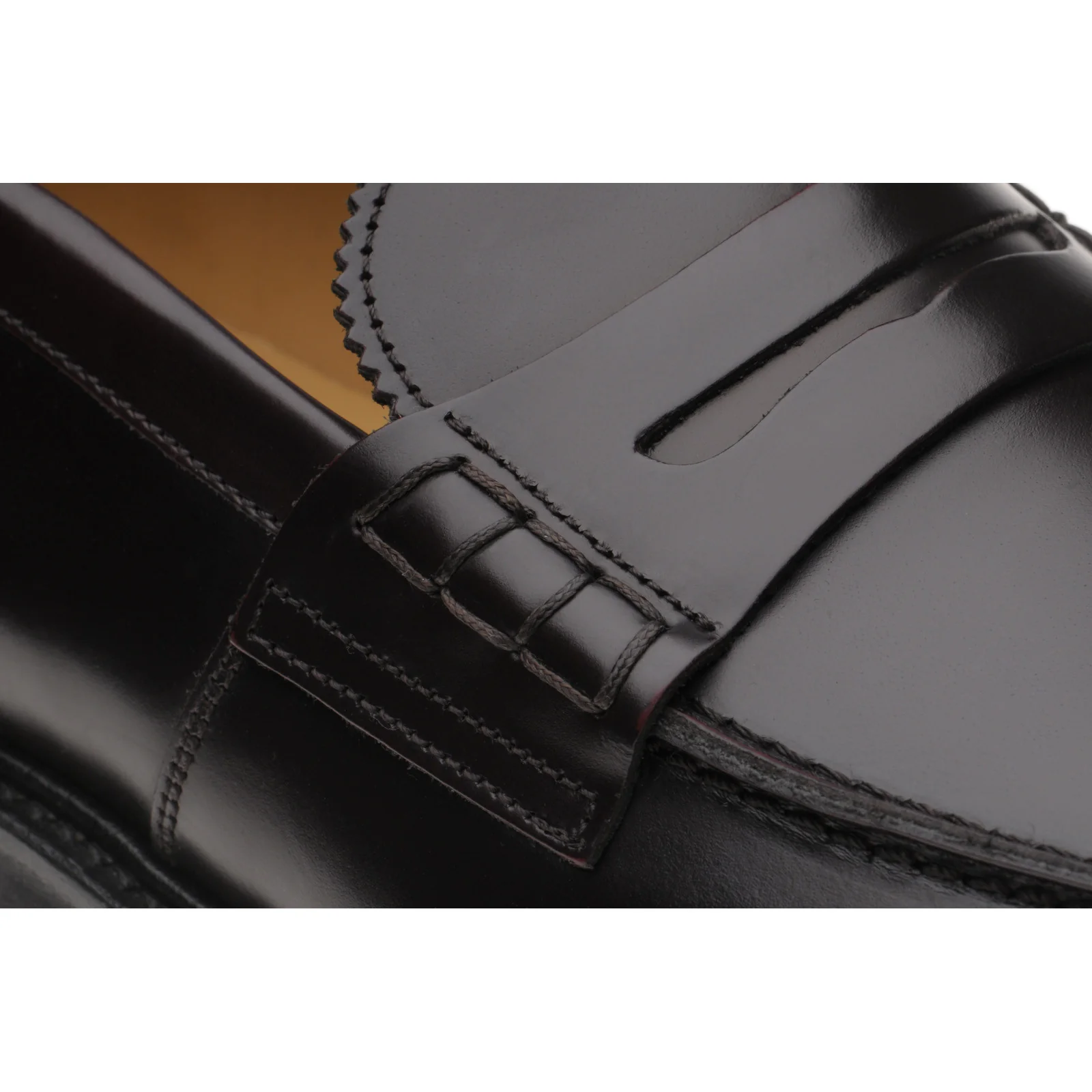 Herring Brighton II mens rubber-soled loafers in burgundy polished - Image 5