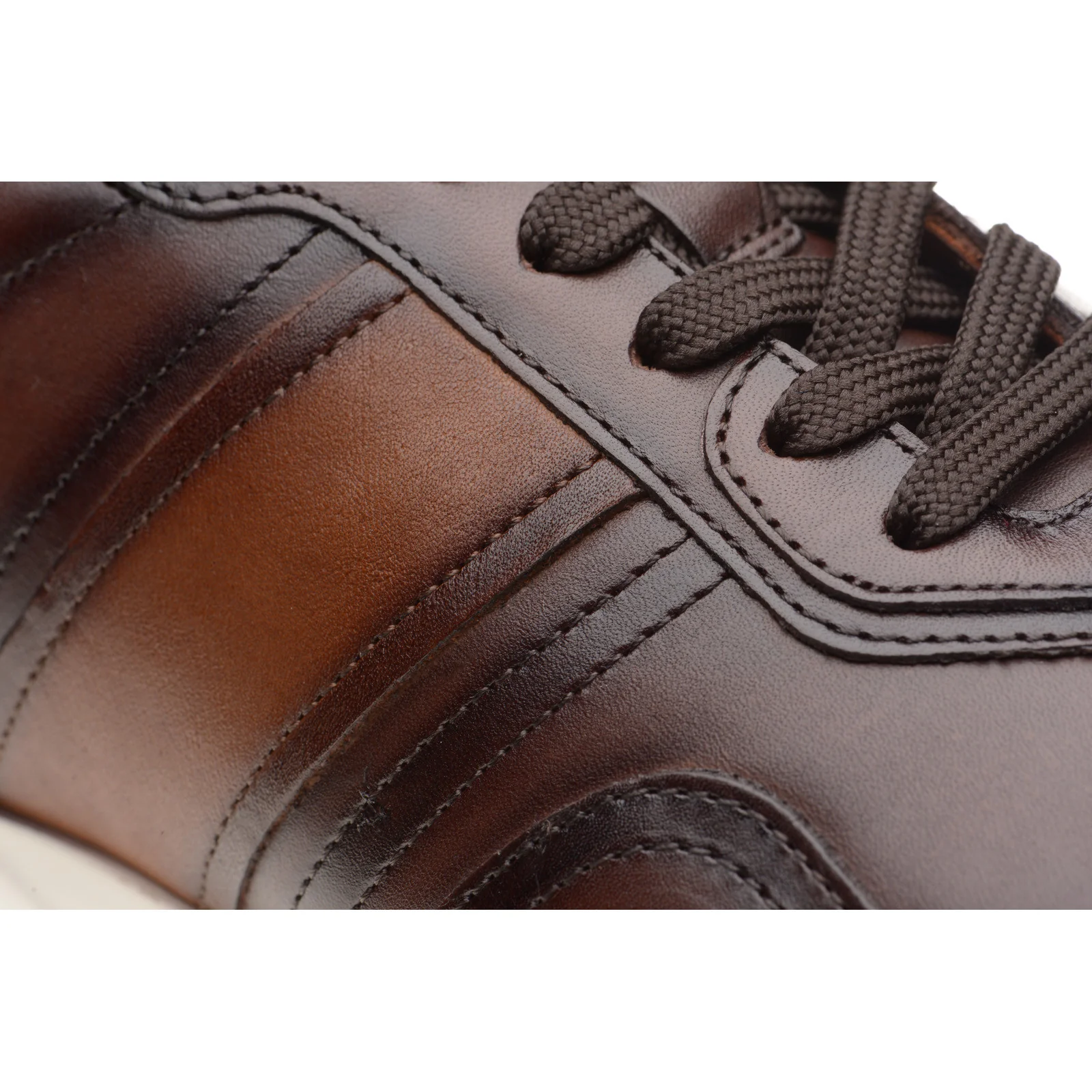 Herring Brisbane mens rubber-soled in brown and tan - Image 5
