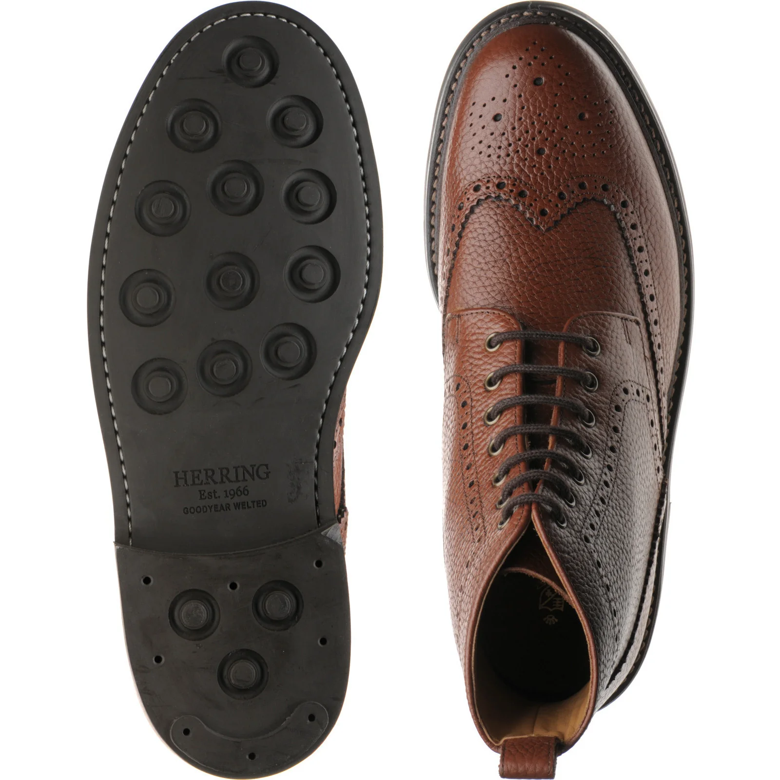Herring Buxton (Rubber) mens rubber-soled brogue boots in tan heavy grain - Image 3