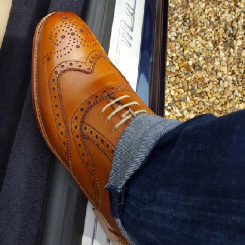 Herring Carnaby mens brogues in chestnut calf - Image 6