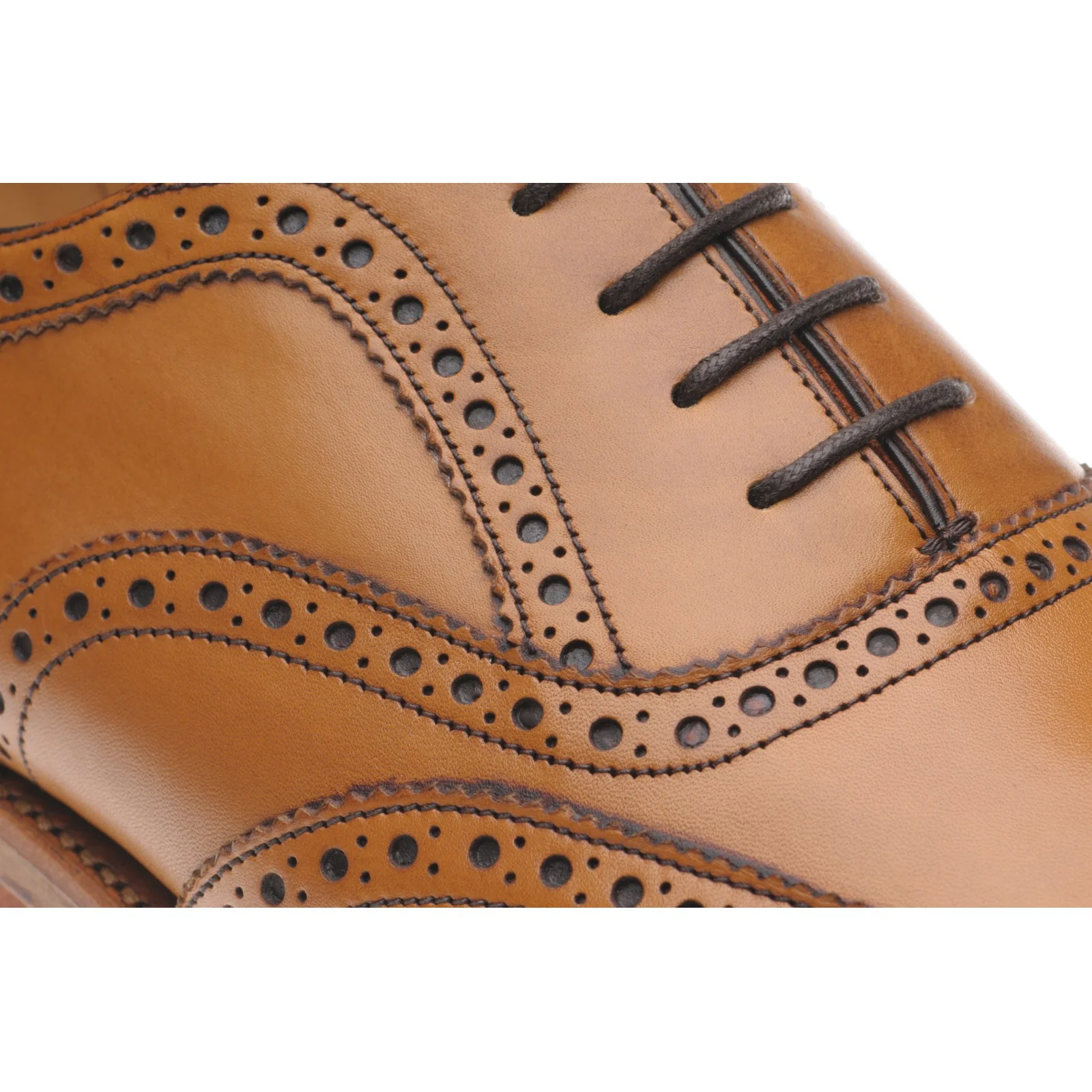Herring Carnaby mens brogues in chestnut calf (second) - Image 4