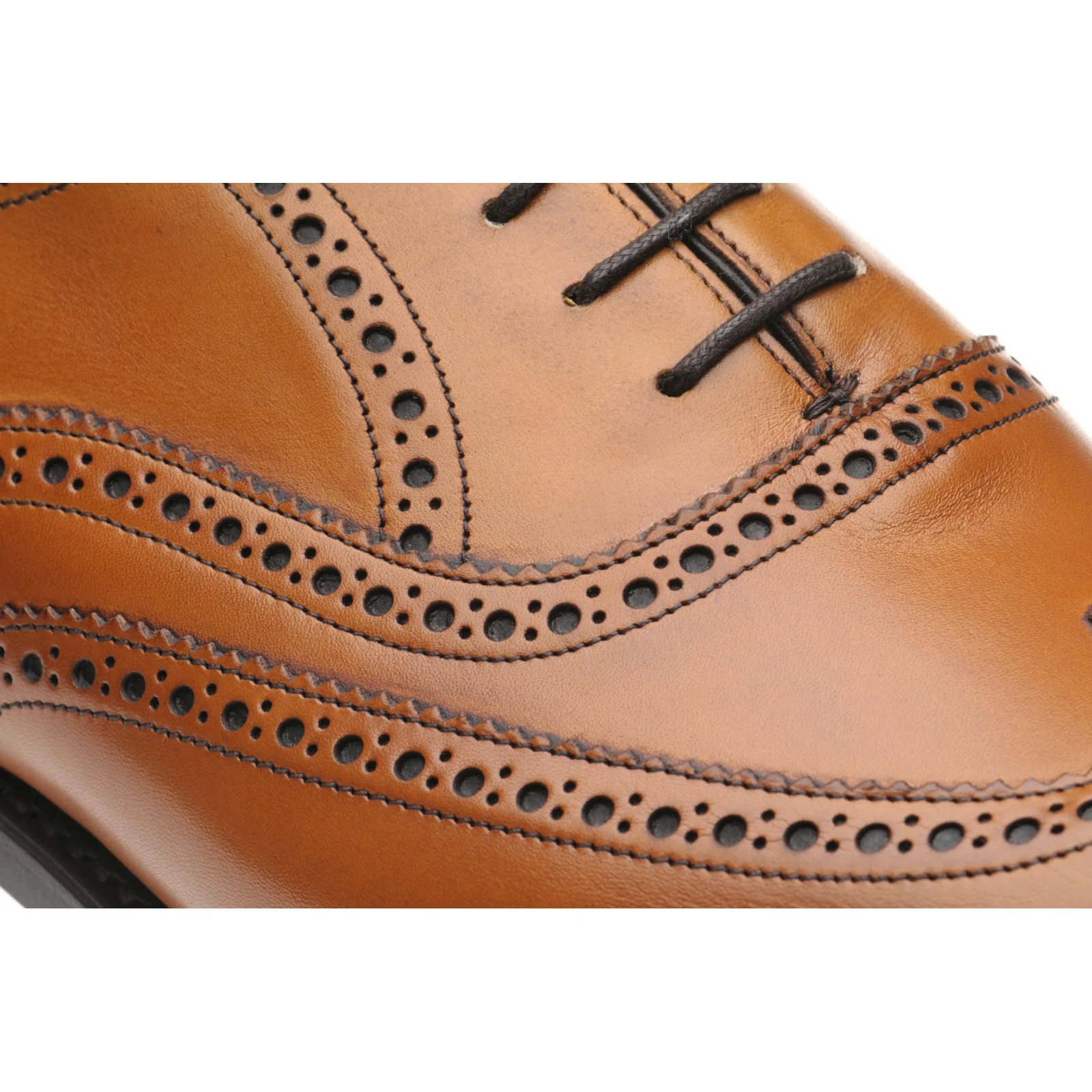 Herring Carnaby (Rubber) mens rubber-soled brogues in chestnut calf (second) - Image 4