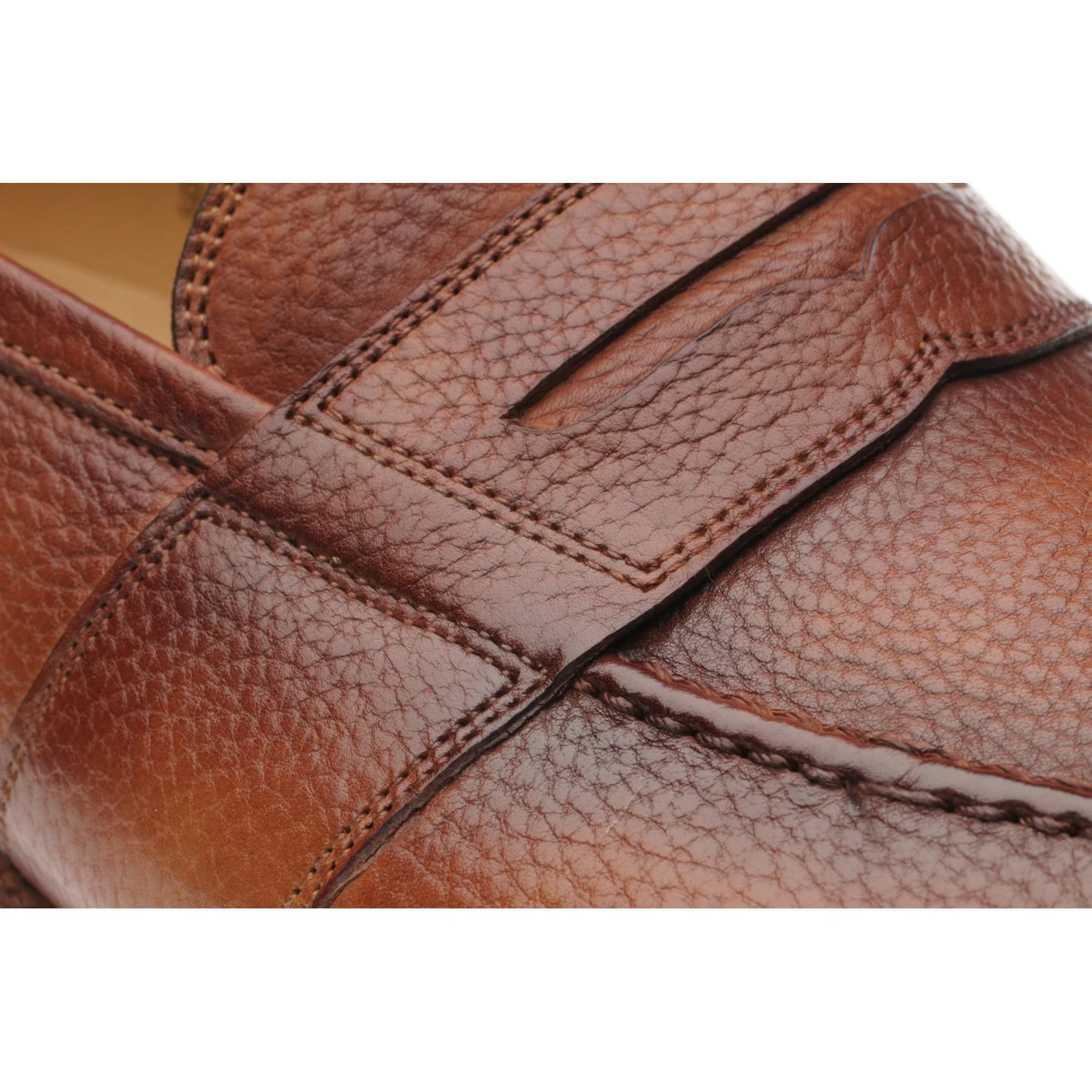 Herring Dartford mens loafers in tan soft grain - Image 4