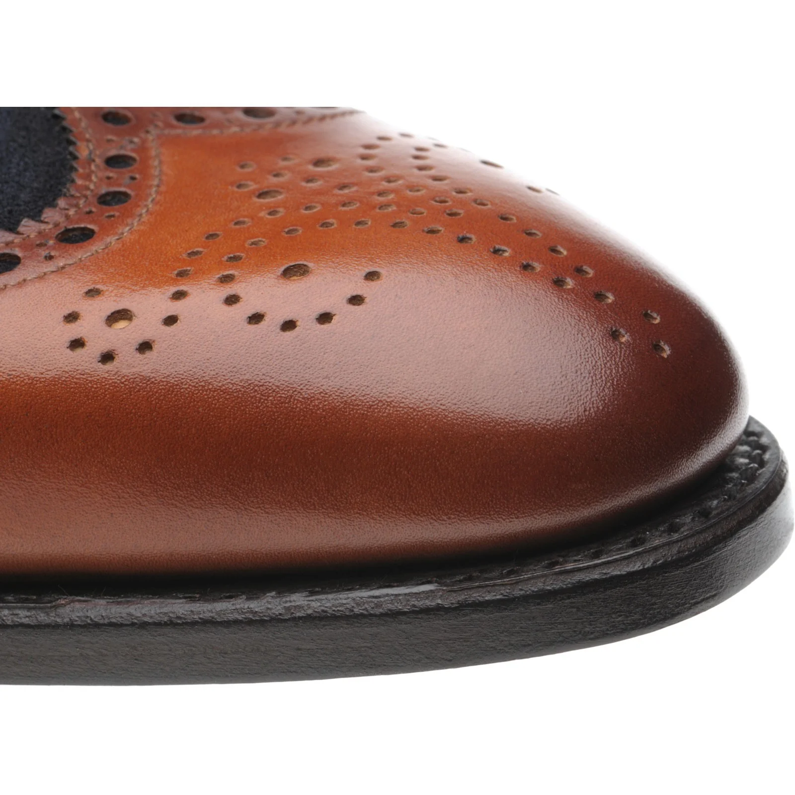 Herring Farnham mens two-tone brogues in chestnut calf and navy suede - Image 5