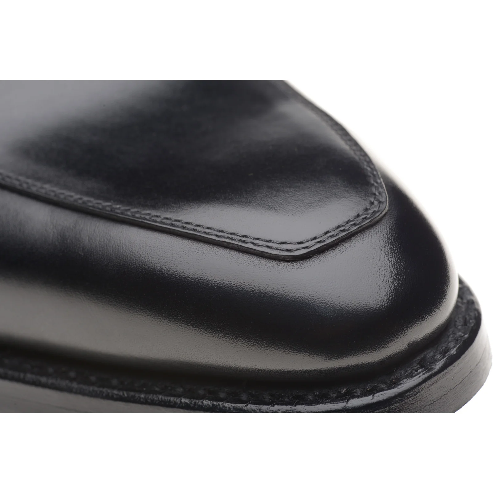 Herring Fletcher Rubber mens loafers in black calf - Image 5