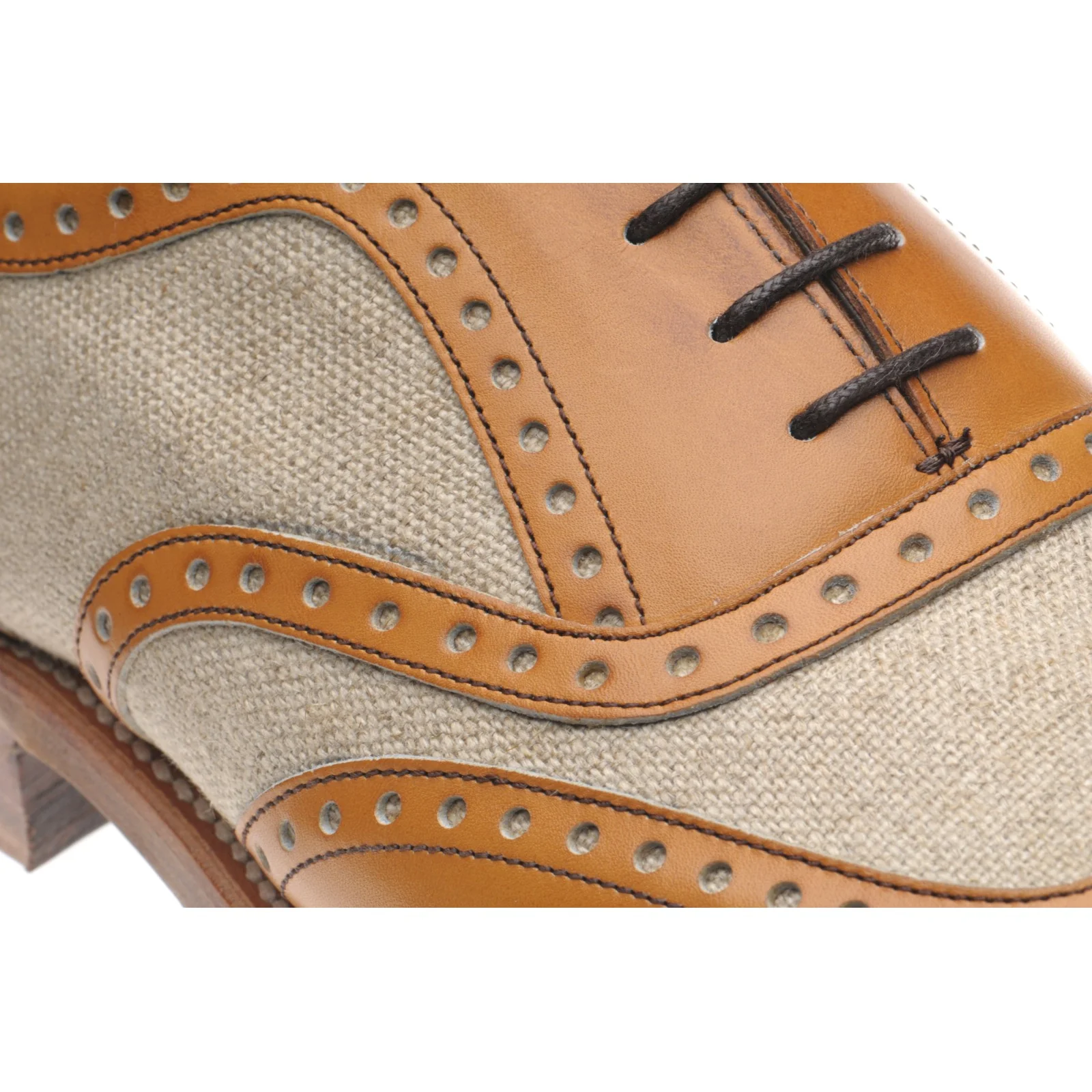 Herring Henley II mens two-tone brogues in tan and canvas (second) - Image 4