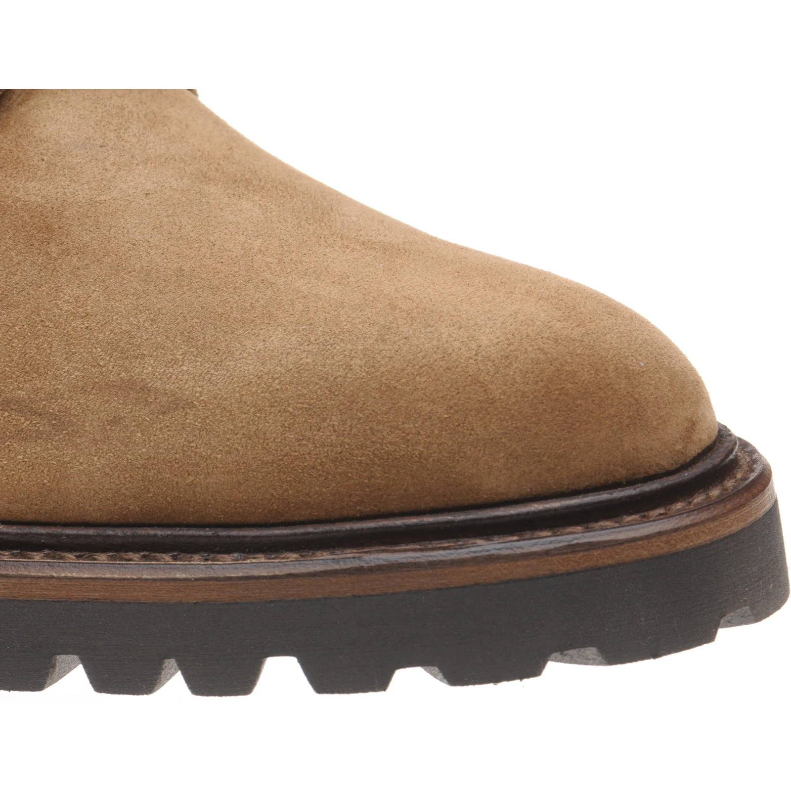 Herring Hook mens rubber-soled Chukka boots in mid brown suede - Image 5