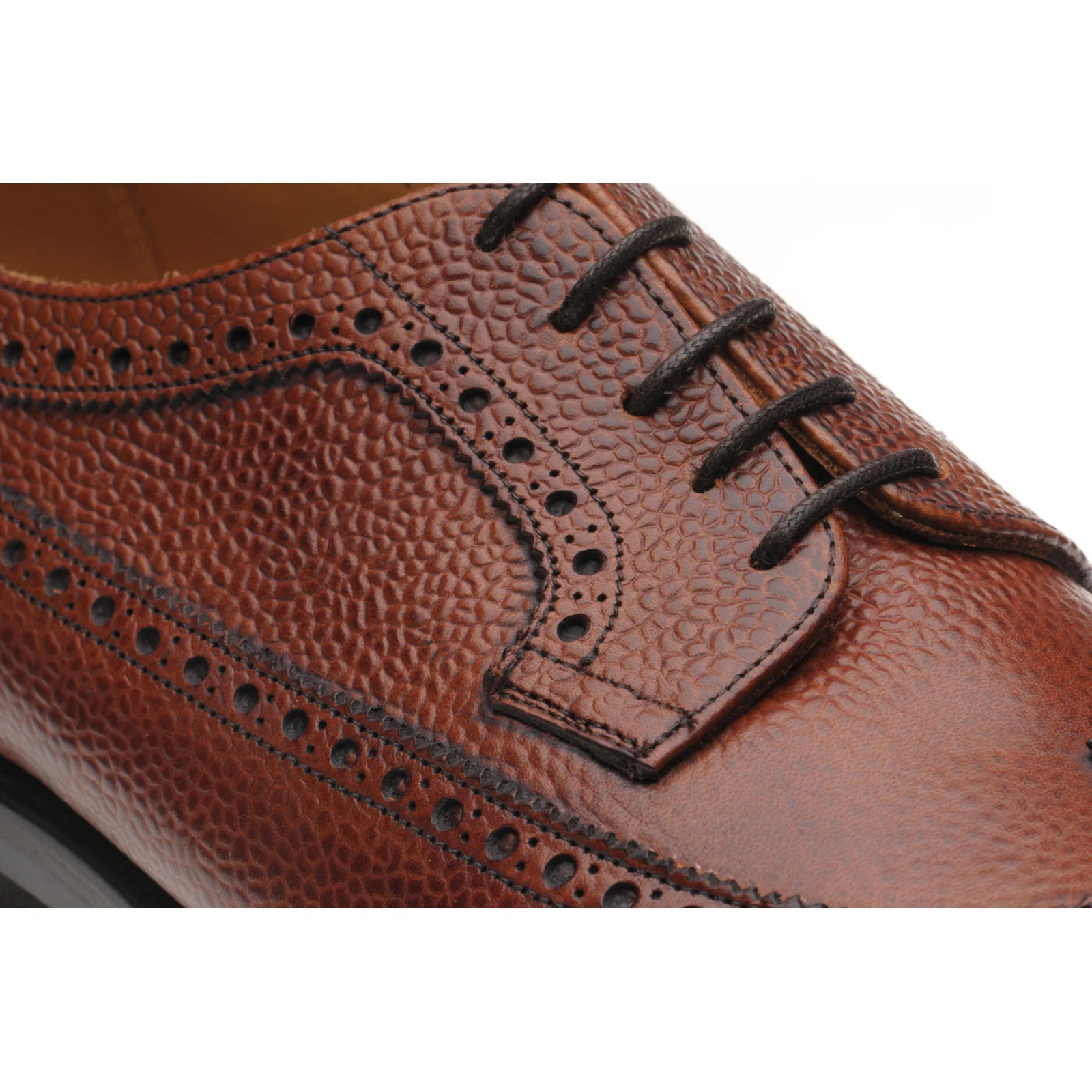 Herring Kirkoswold mens rubber-soled brogues in mahogany grain - Image 4