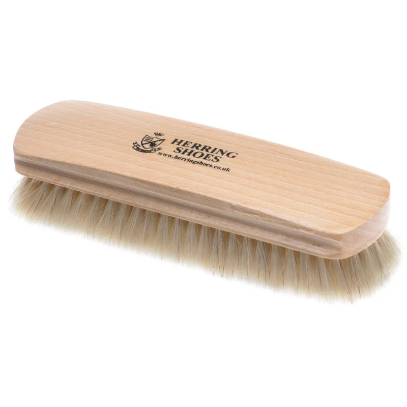 Herring Large Shoe Brush in pale bristles