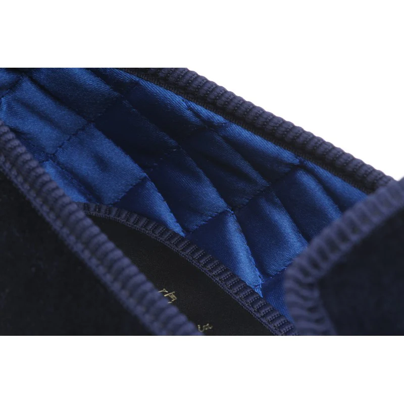 Herring Monarch mens house shoes in navy velvet - Image 4