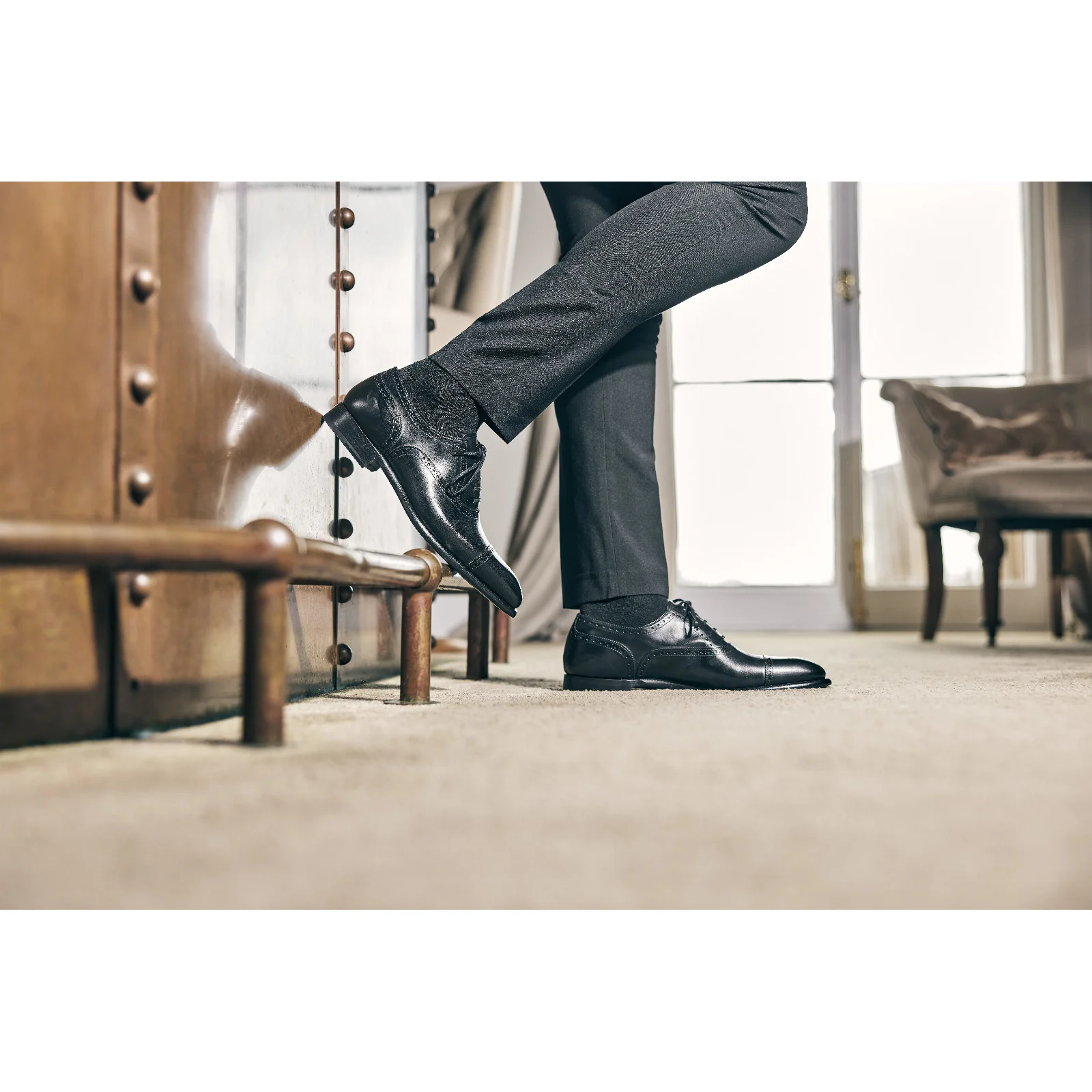 Herring Sloane mens semi-brogues in black calf - Image 6