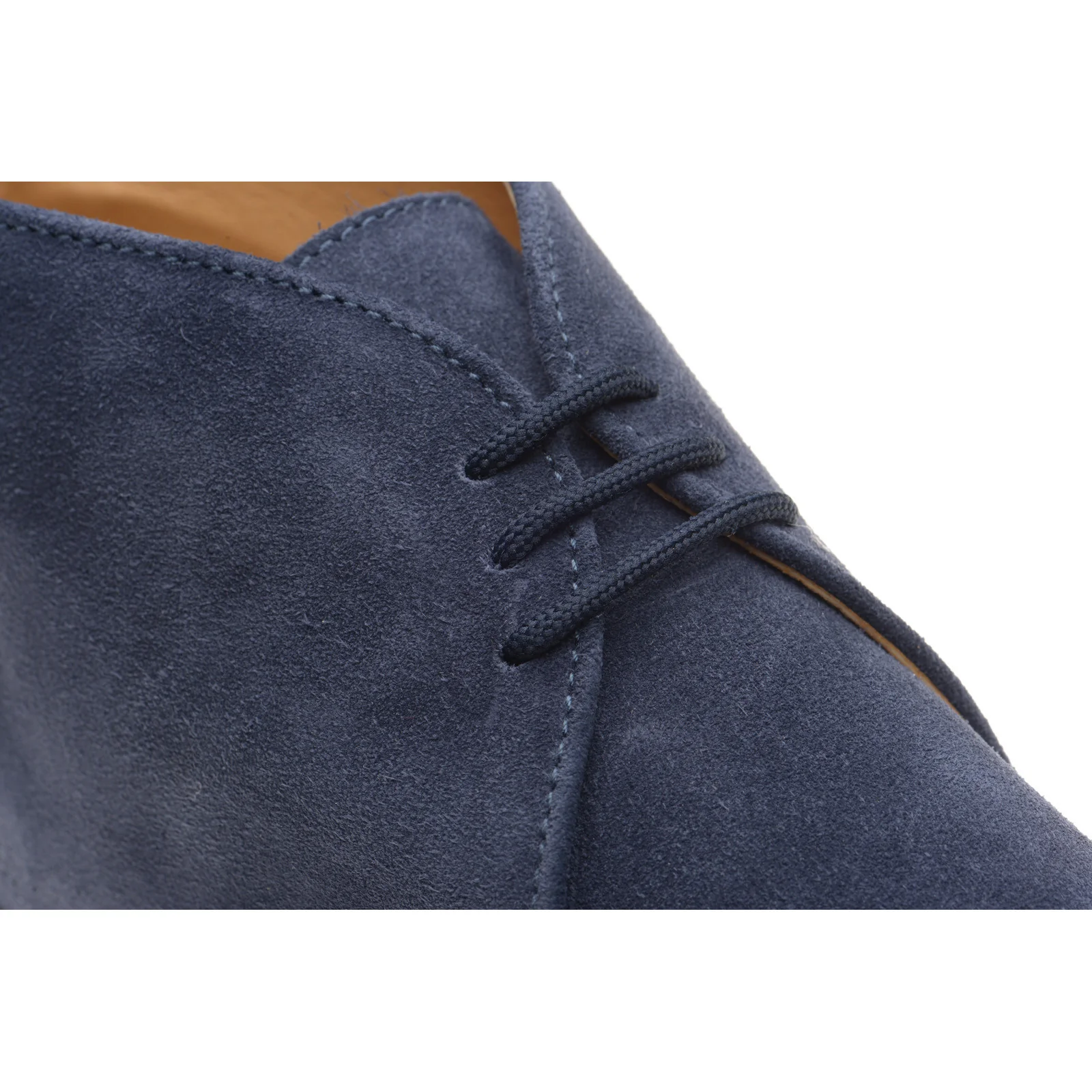 Herring Warren mens rubber-soled desert boots in blue suede - Image 5