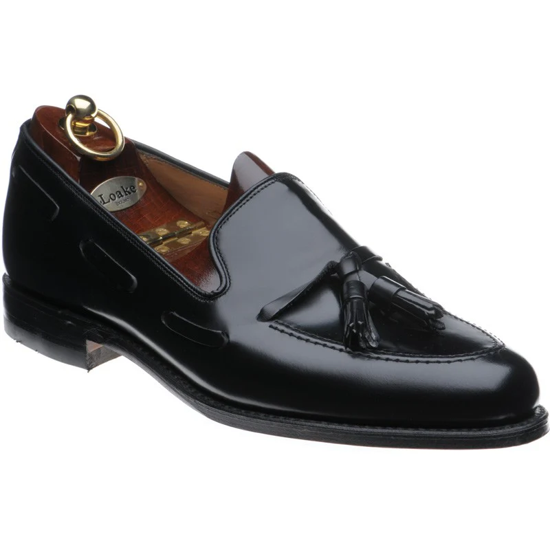 Loake Lincoln mens tasselled loafers in black polished (second)
