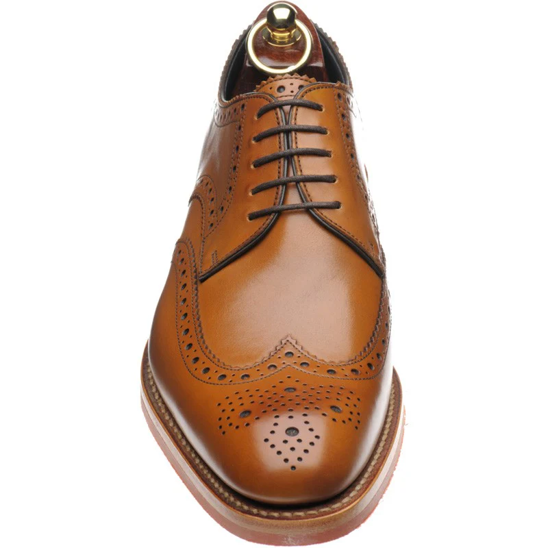 Loake Redgrave mens rubber-soled brogues in tan calf (second) - Image 2
