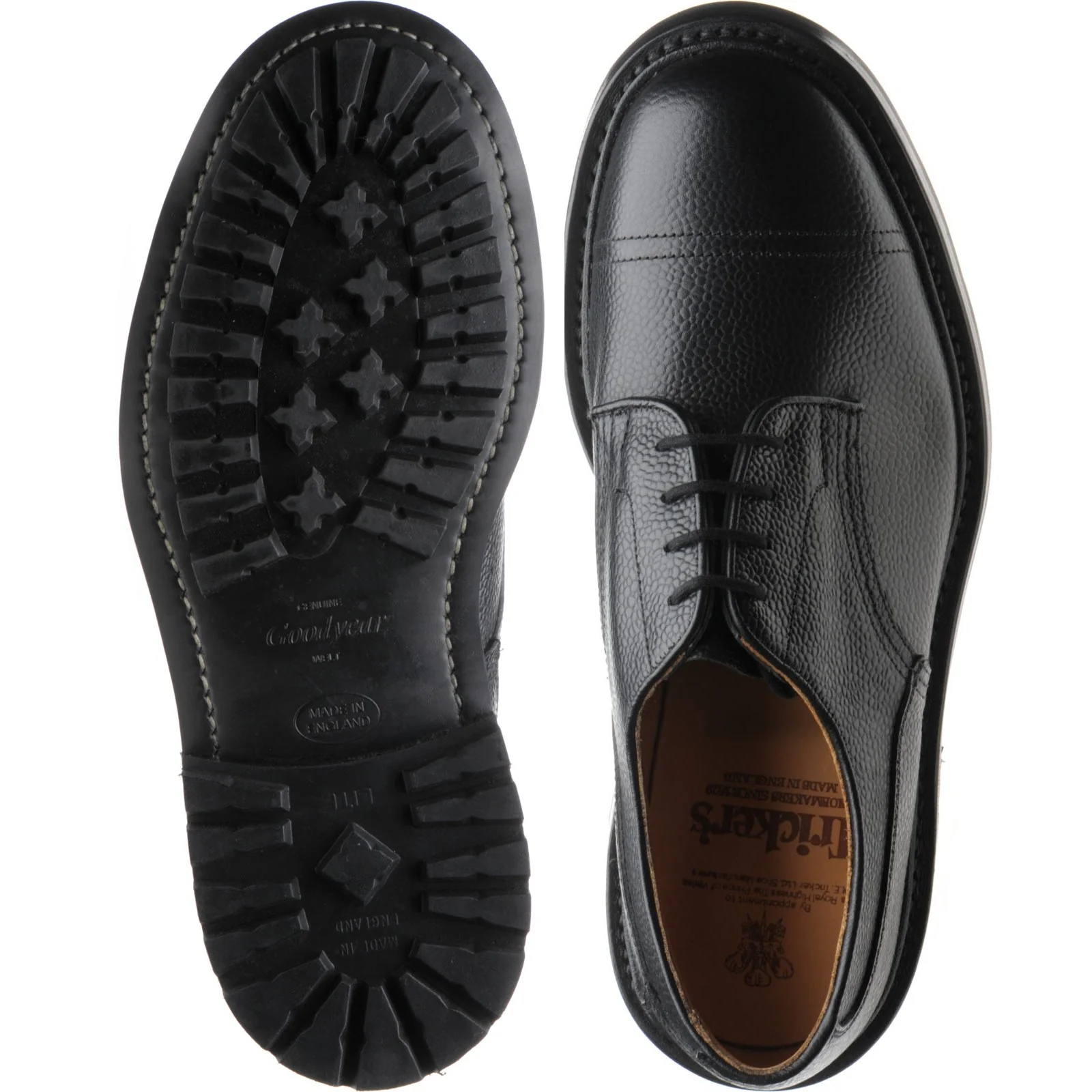 Trickers Matlock mens rubber-soled Derby shoes in black calf grain - Image 3