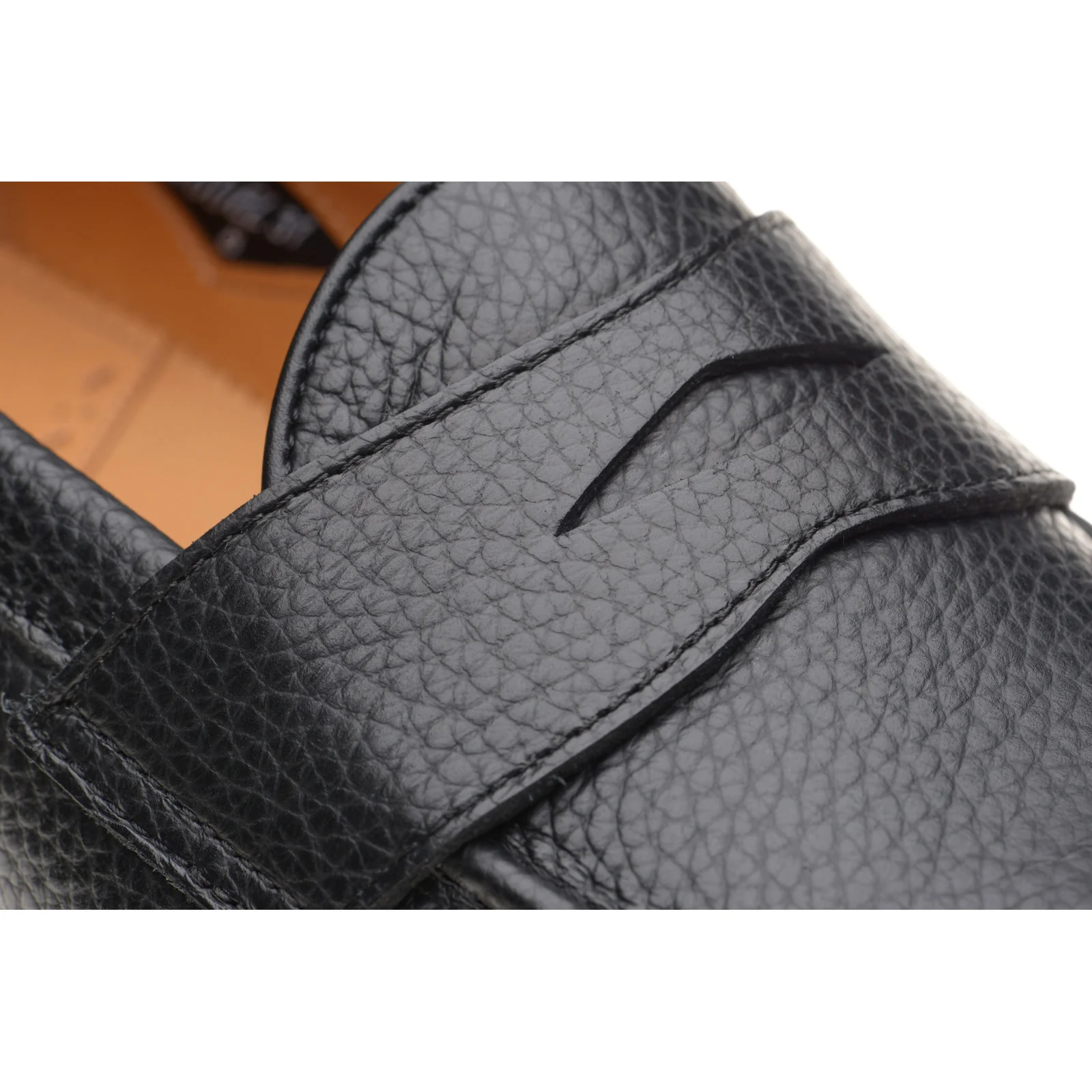 Wildsmith Model 31 mens loafers in black grain - Image 5