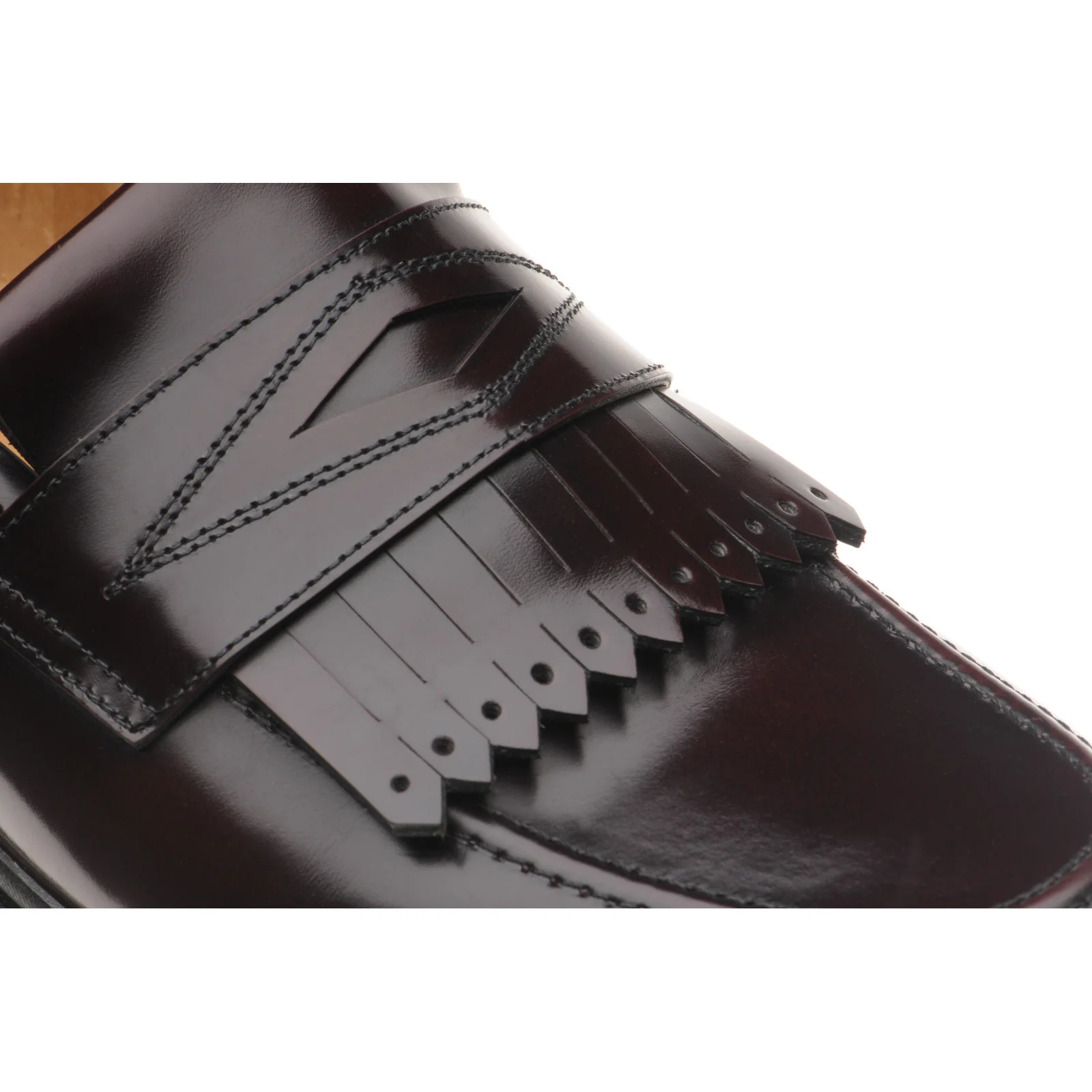 Wildsmith Model 80 mens rubber-soled loafers in burgundy polished (second) - Image 5