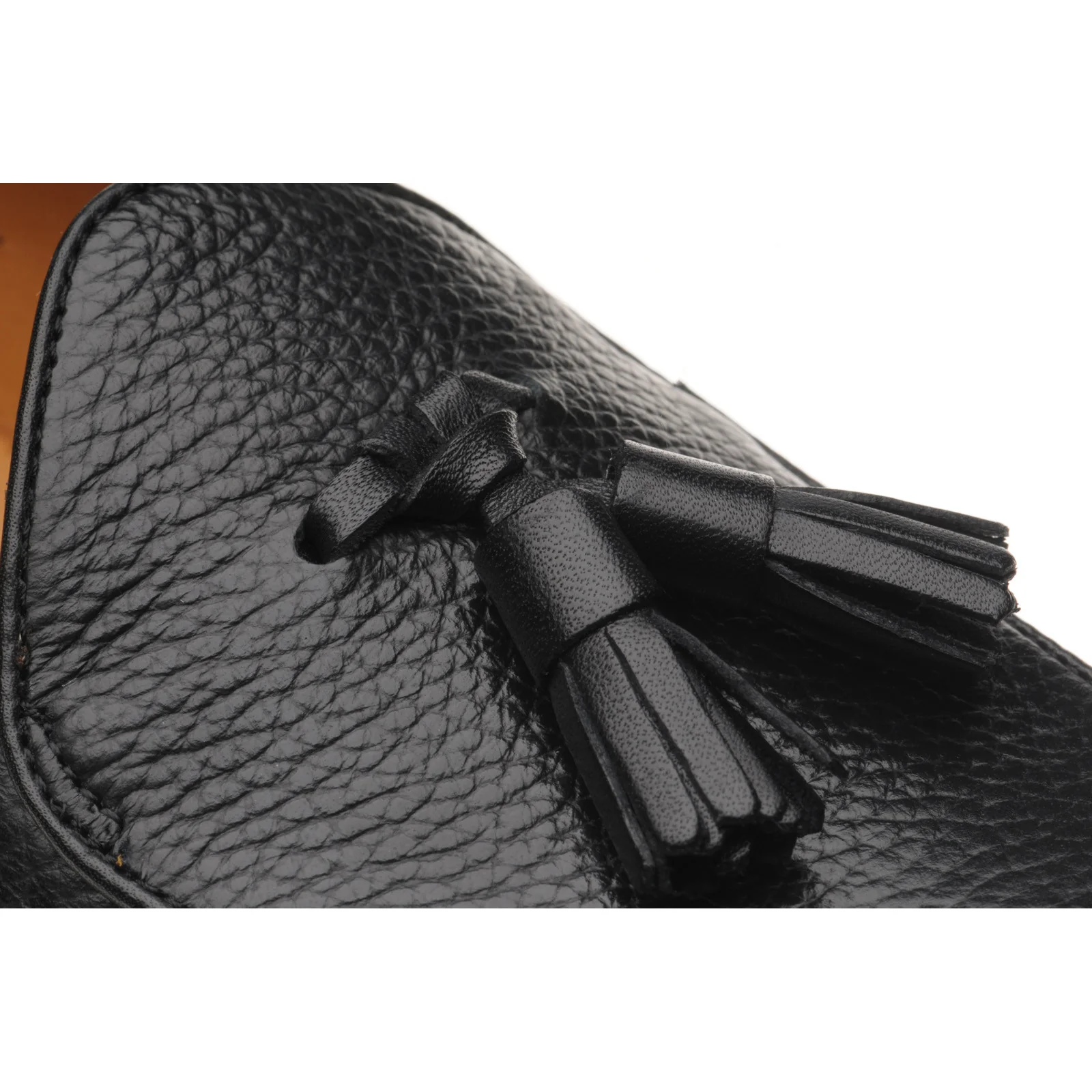 Wildsmith Model 88 mens tasselled loafers in black grain - Image 5