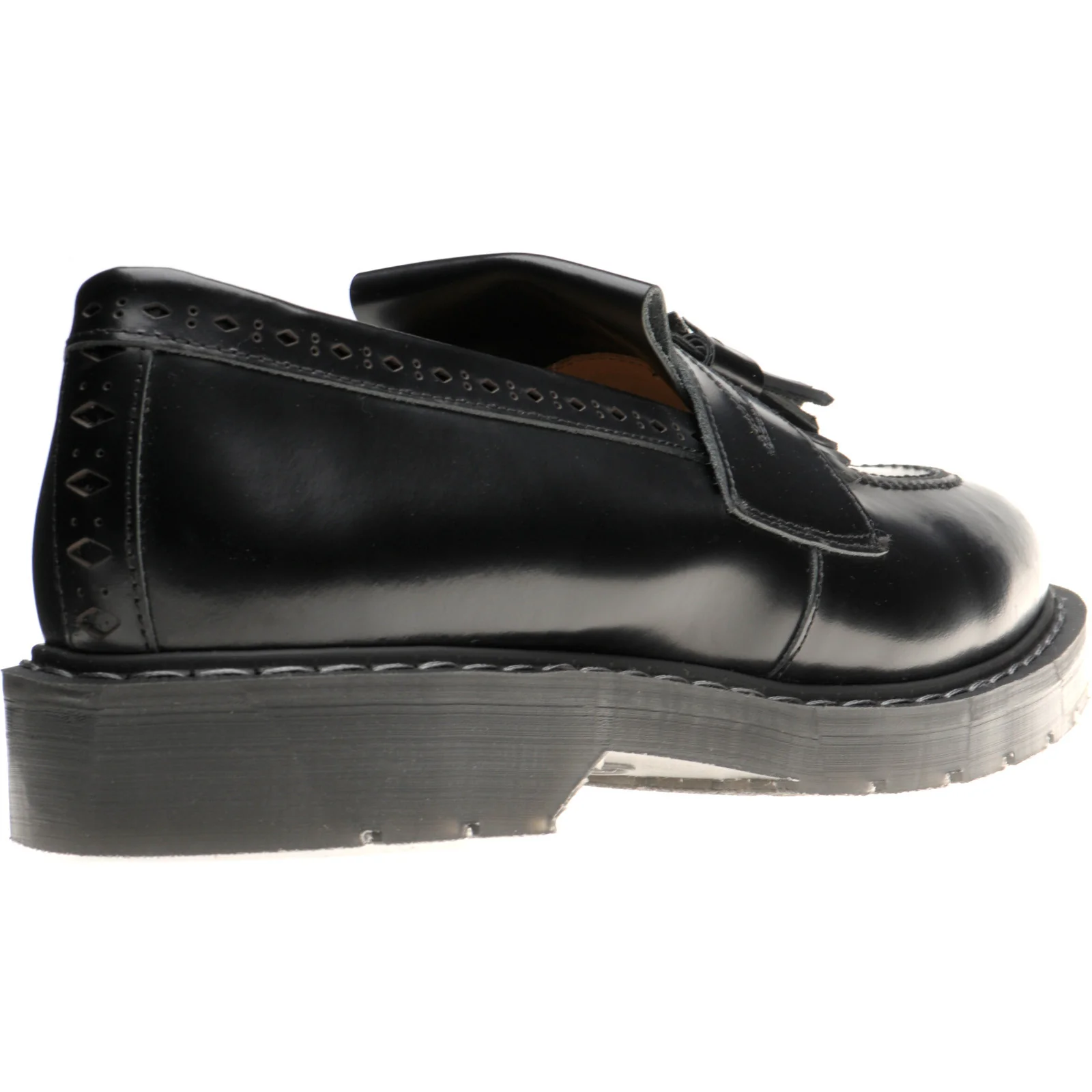 Wildsmith Model Tassel mens rubber-soled tasselled loafers in black polished - Image 4