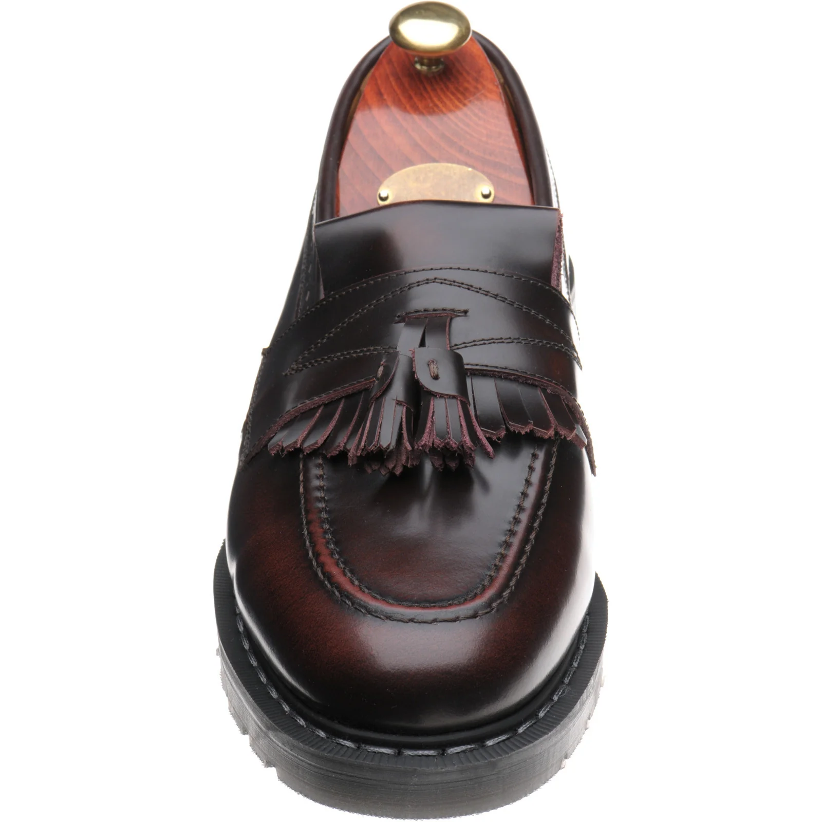 Wildsmith Model Tassel mens rubber-soled tasselled loafers in burgundy rub off - Image 2